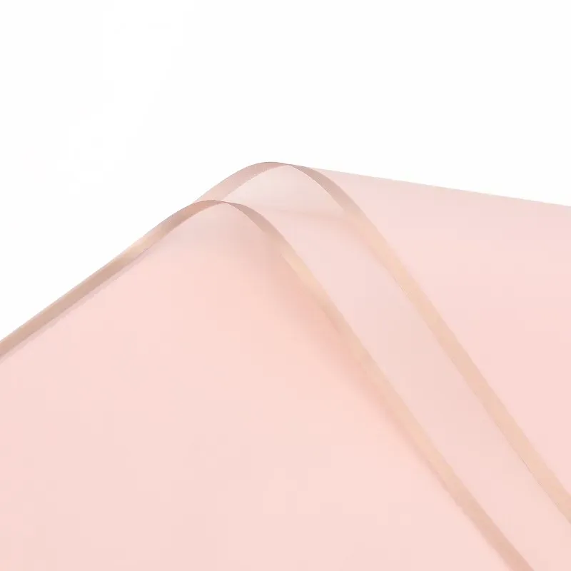 Celofan transparent roz aprins, cu margine de bronz #01