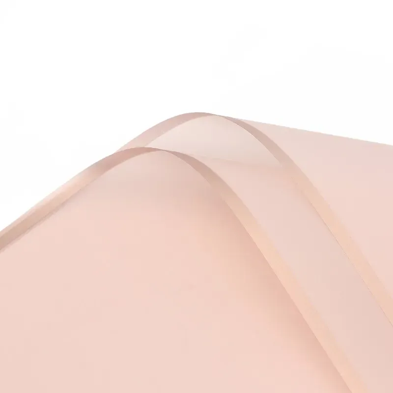 Bujor celofan transparent, cu margine de bronz #11