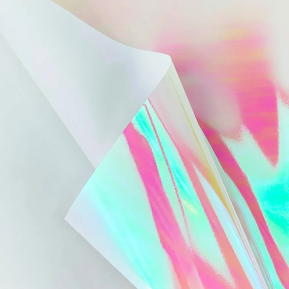 Double-sided white cellophane with hologram effect photo 2