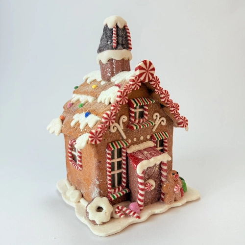 Figurina din ceramica "Casa de turta dulce #11"